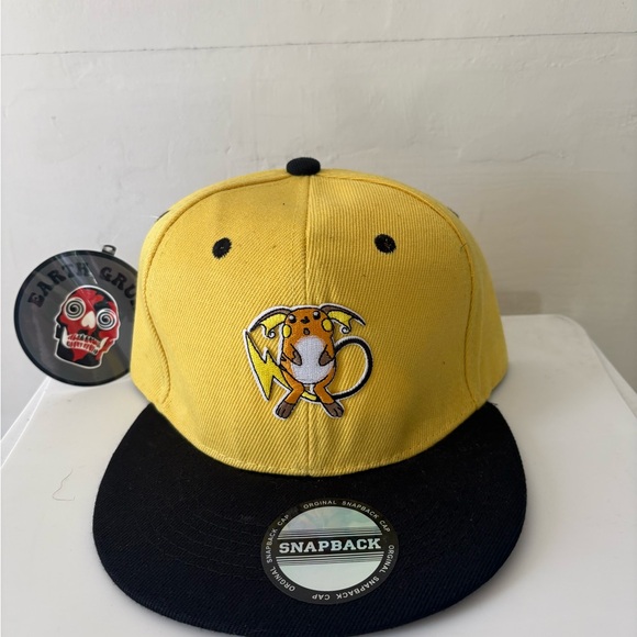 Raichu SnapBack ⚡️ - Picture 2 of 4